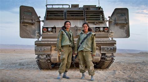 israeli women soldiers combat